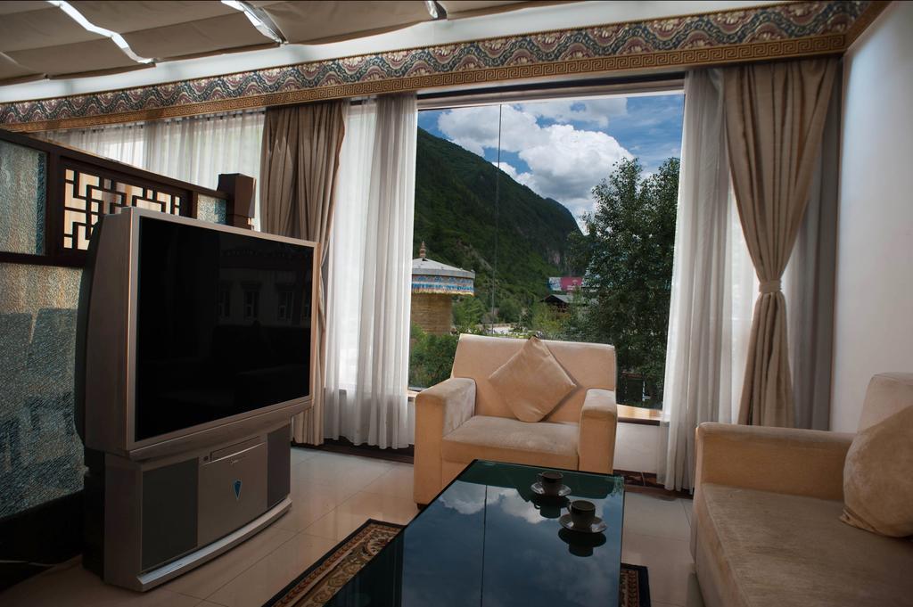 Jiuzhaigou Jinzhulinka Resort Hotel Цзючжайгоу Номер фото