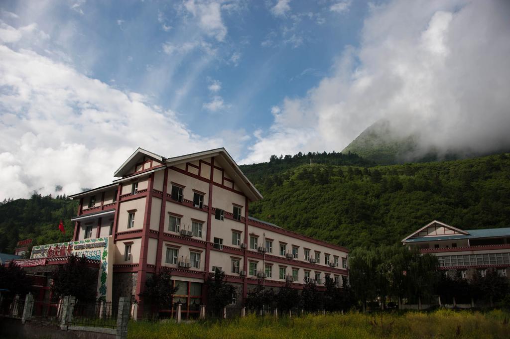 Jiuzhaigou Jinzhulinka Resort Hotel Цзючжайгоу Экстерьер фото